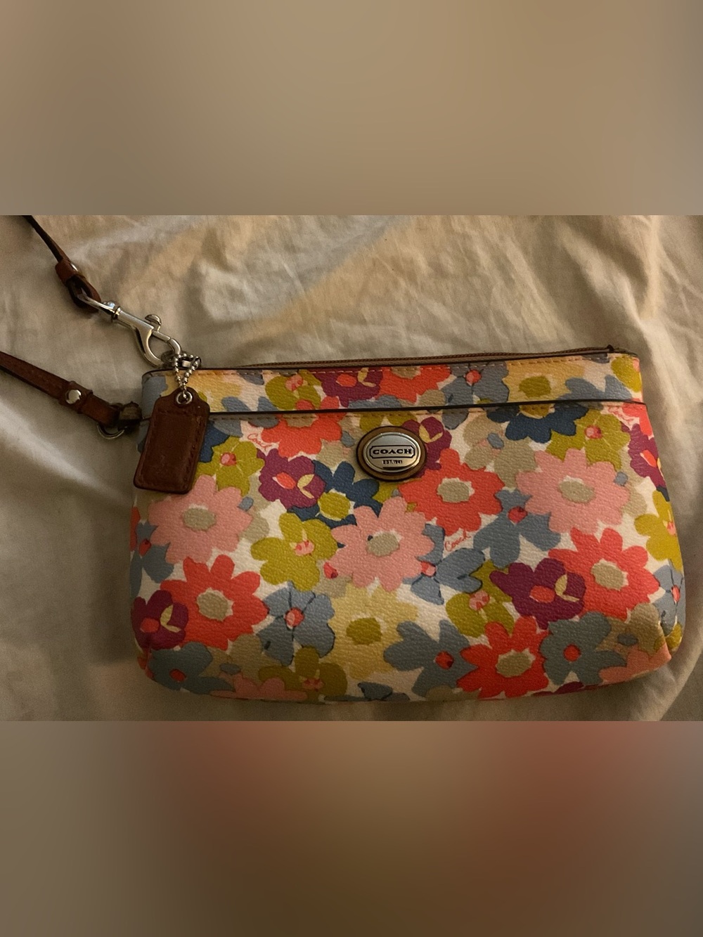 COACH Rare Retired Floral Print L Wristlet Medallion&Hang Tag Pink Satin Lining